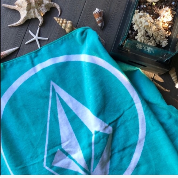🌴🌼VOLCOM- TOWEL🌼🌴 - Picture 4 of 4